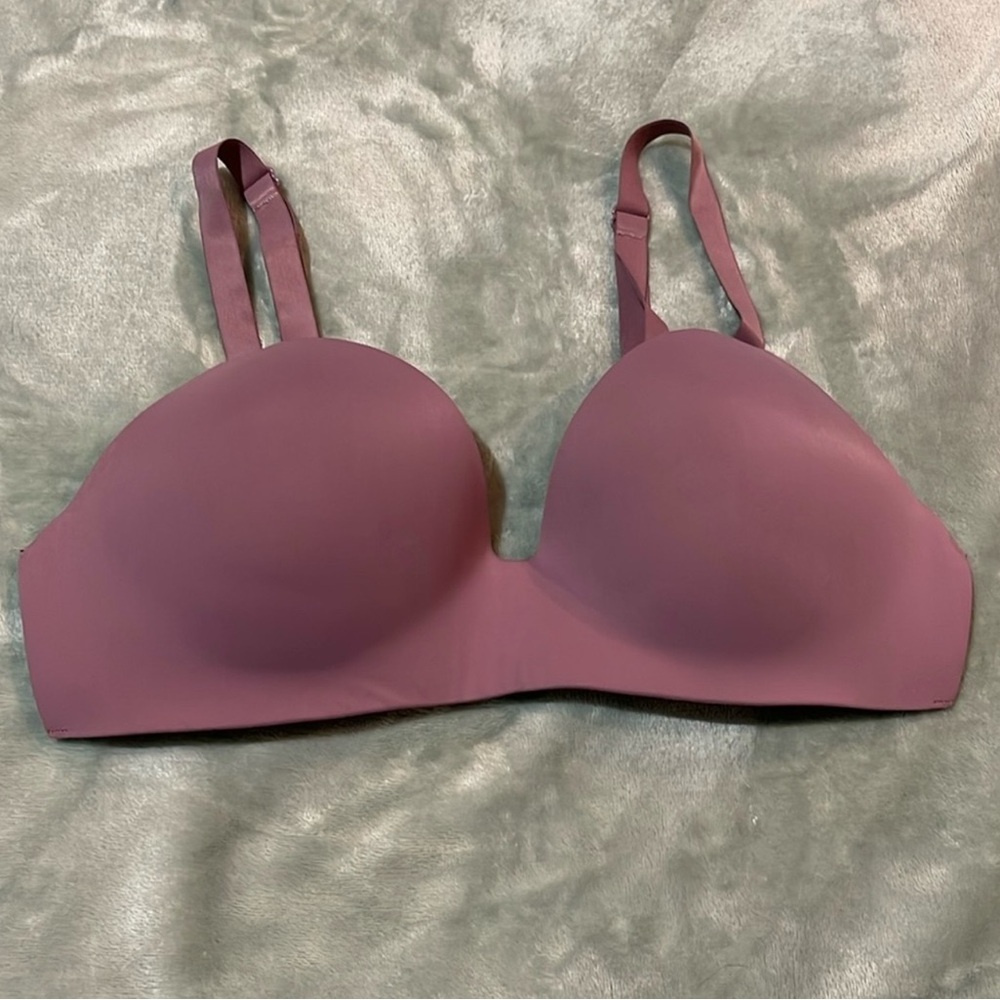 Victoria's Secret Purple Seamless T-Shirt Bra
